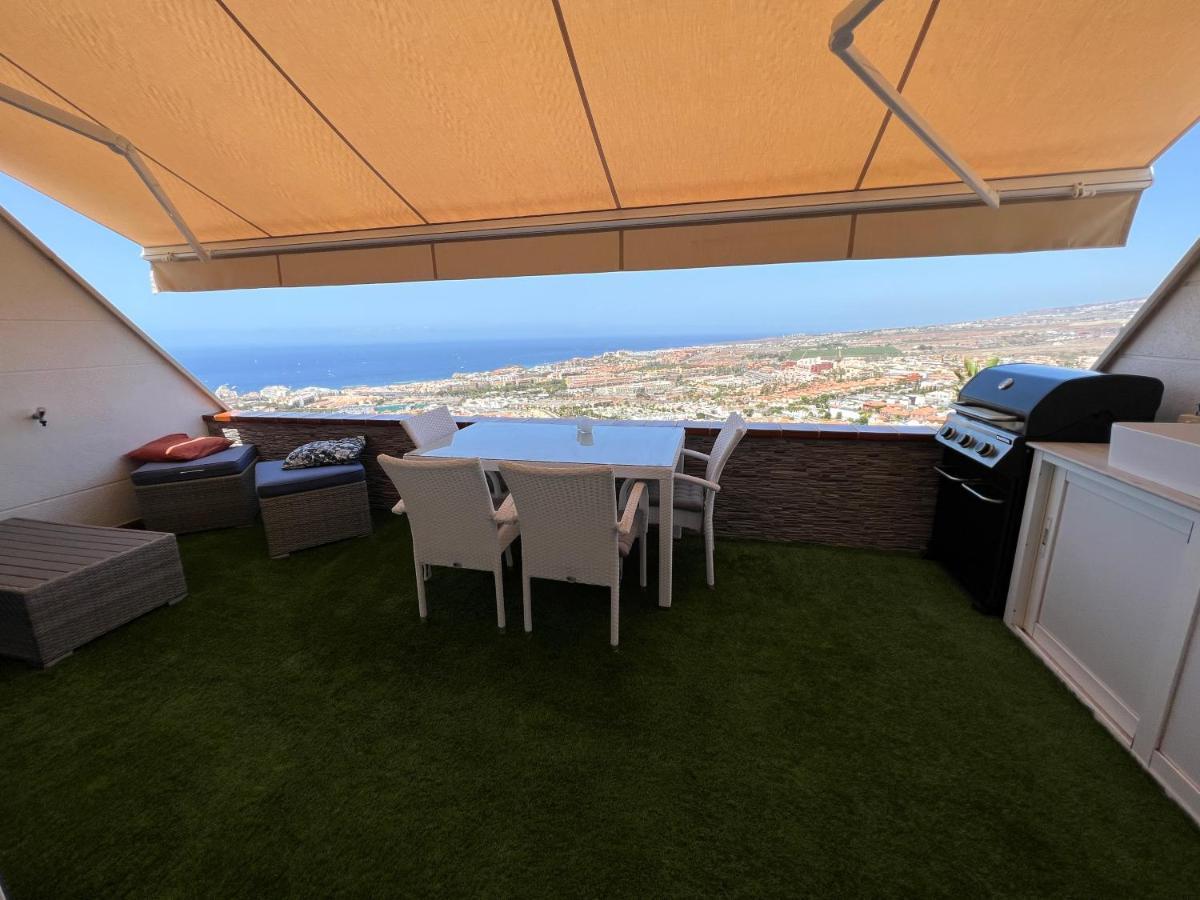 2 Bedroom Apartment With Breathtaking View Of The Sea - Sunset 아데제 외부 사진