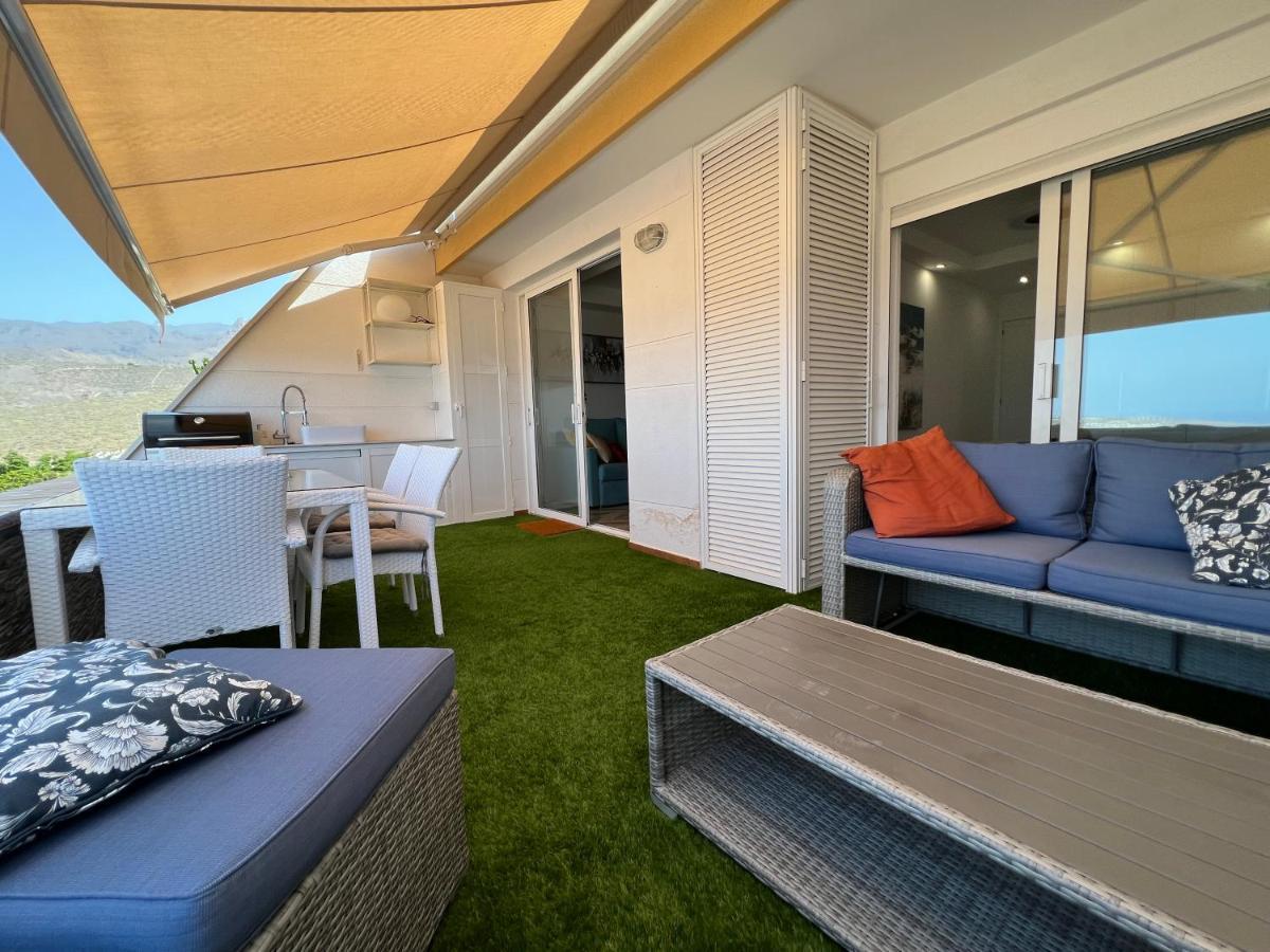 2 Bedroom Apartment With Breathtaking View Of The Sea - Sunset 아데제 외부 사진