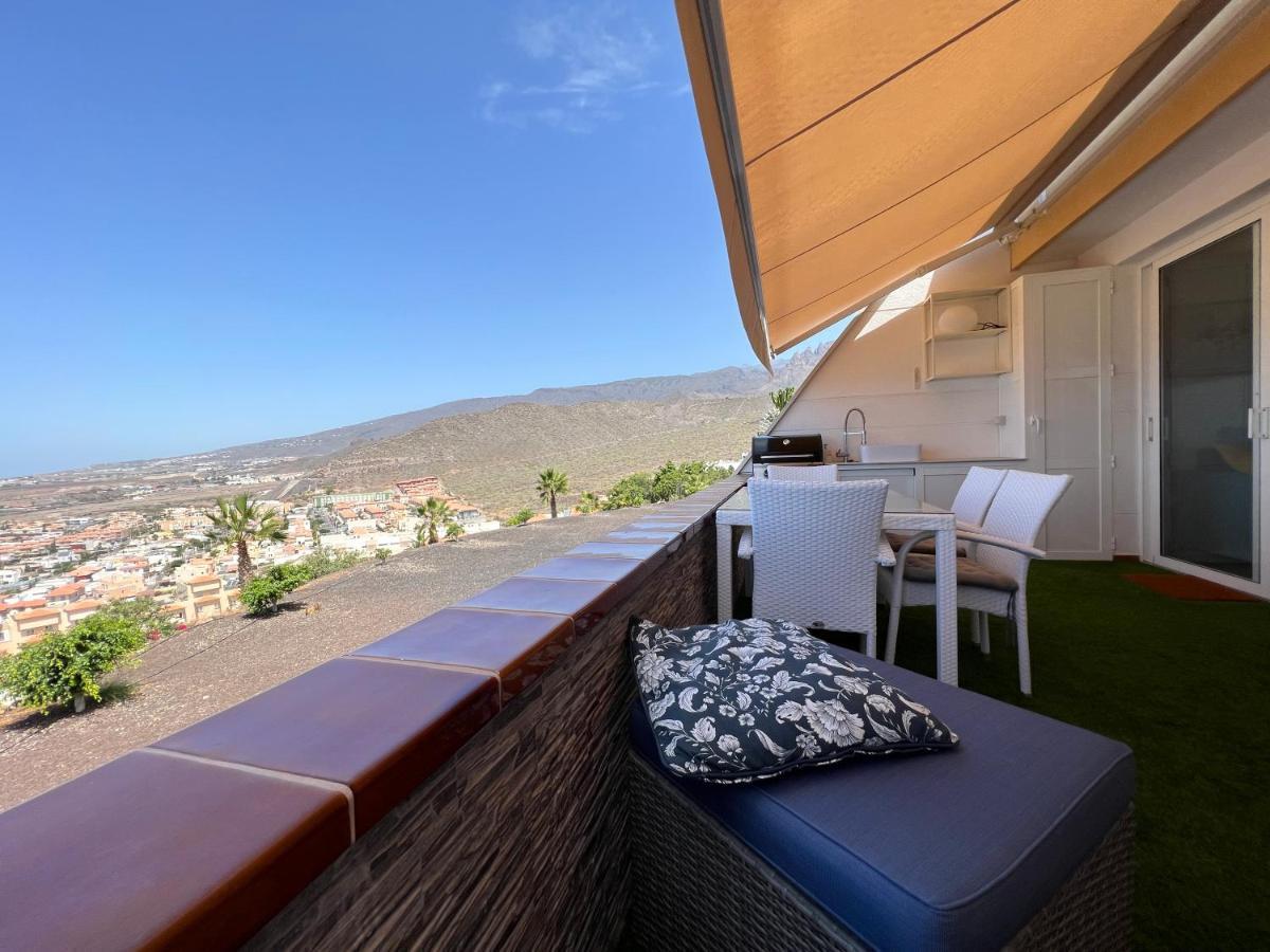 2 Bedroom Apartment With Breathtaking View Of The Sea - Sunset 아데제 외부 사진